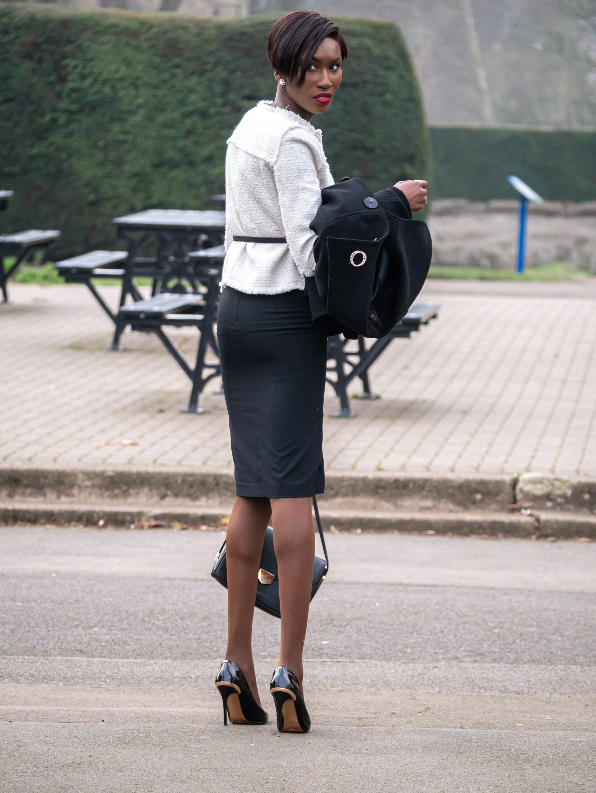 Boucle White Blazer and Black skirt - A timeless style