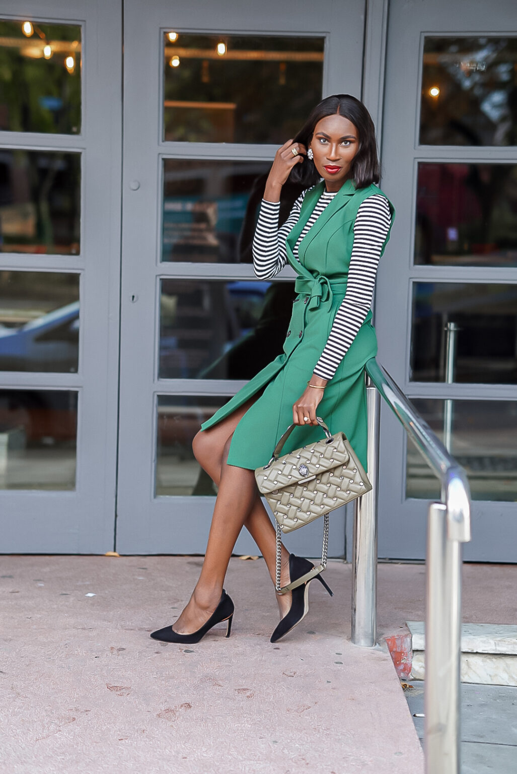 How to style a sleeveless dress Thatcorporatechic