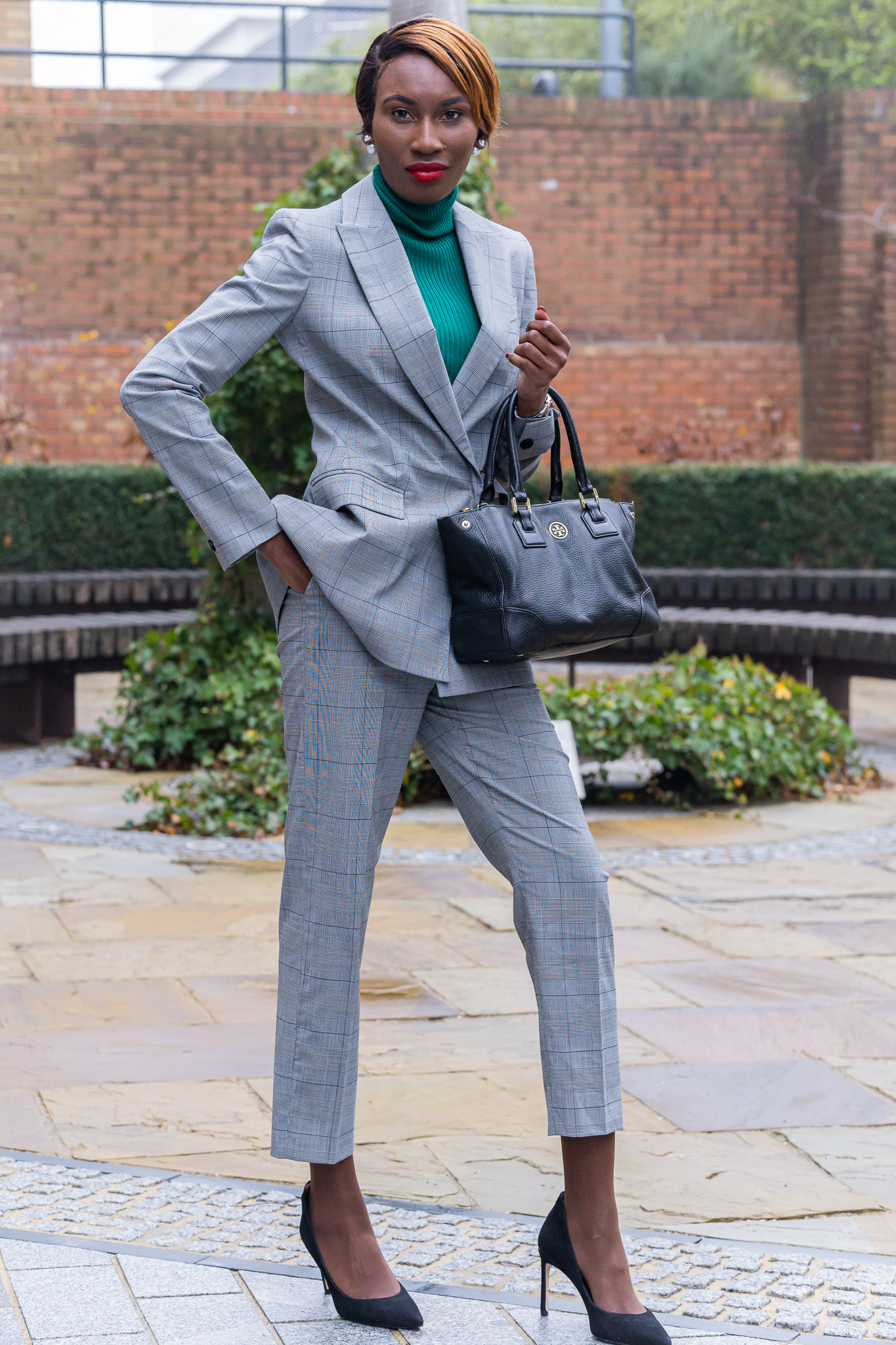 Grey Suit: How to style it the modern way to work
