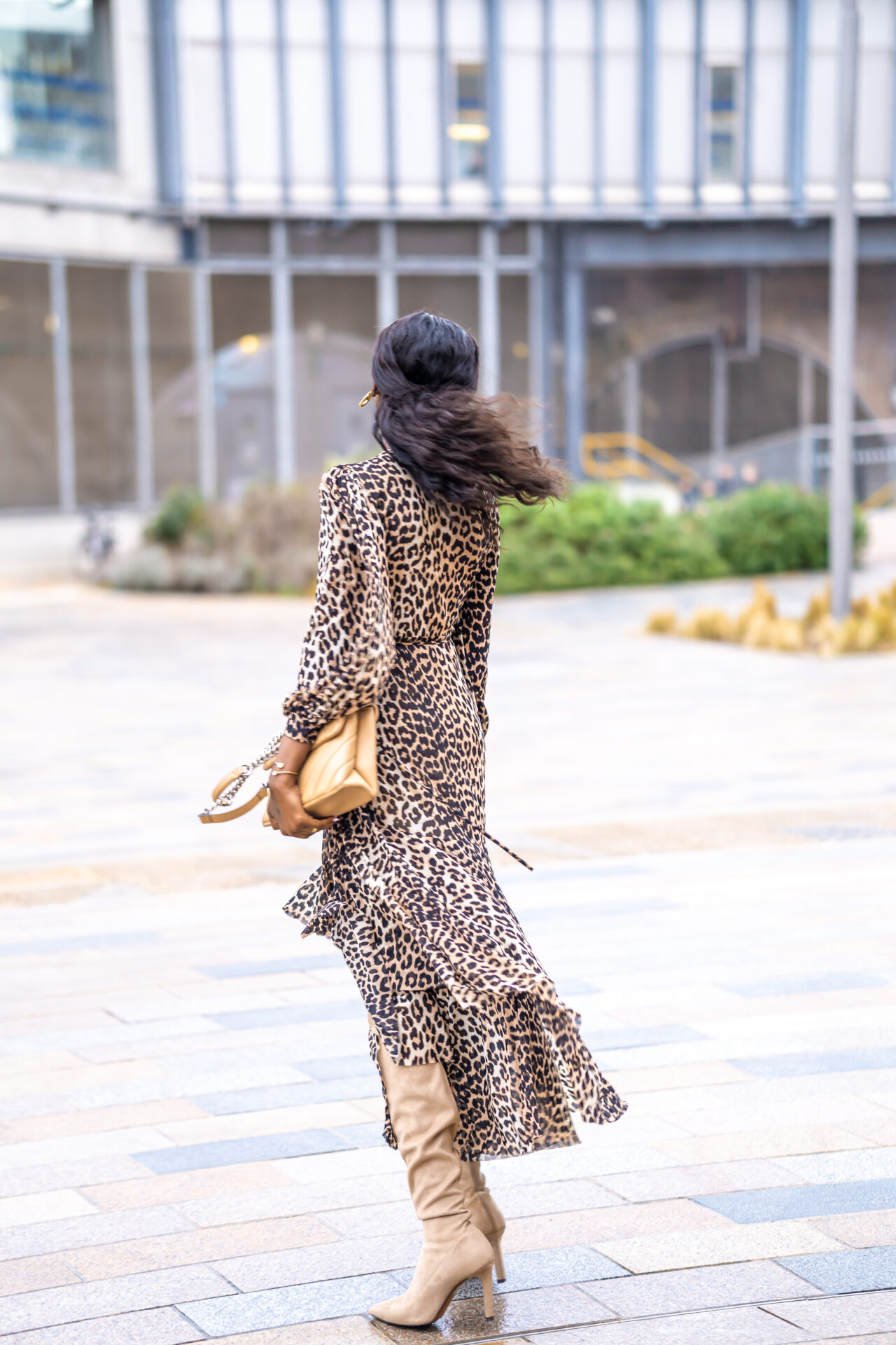 Leopard print dress for all Spring Occasions: Get to know me